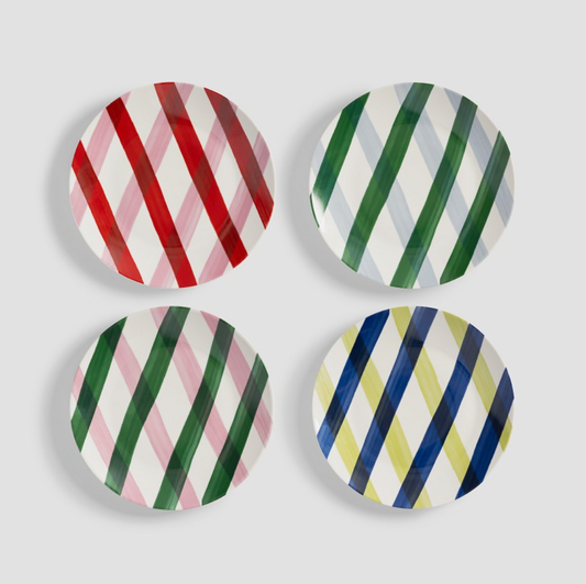 Lot 4 assiettes décor à quadrillages