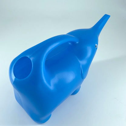 Éléphant arrosoir
