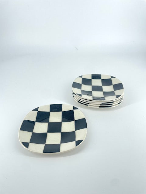 1 Assiette à biscuit / Soucoupe  Damier Expo 58