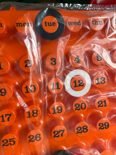 Calendrier perpétuel orange